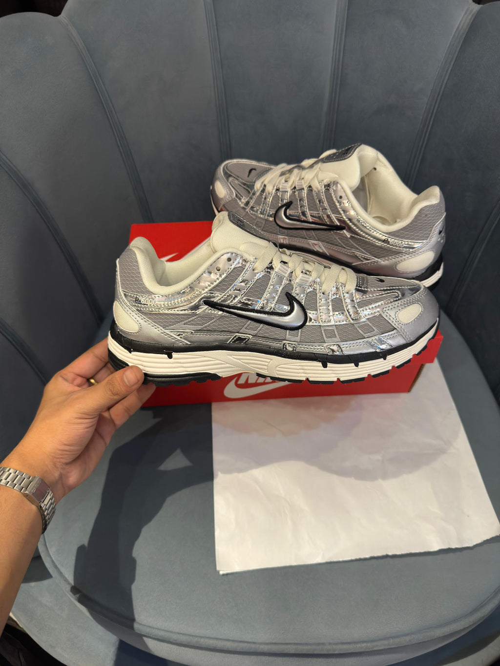 NIKE P-6000 TRAINER METALLIC SILVER BLACK🖤