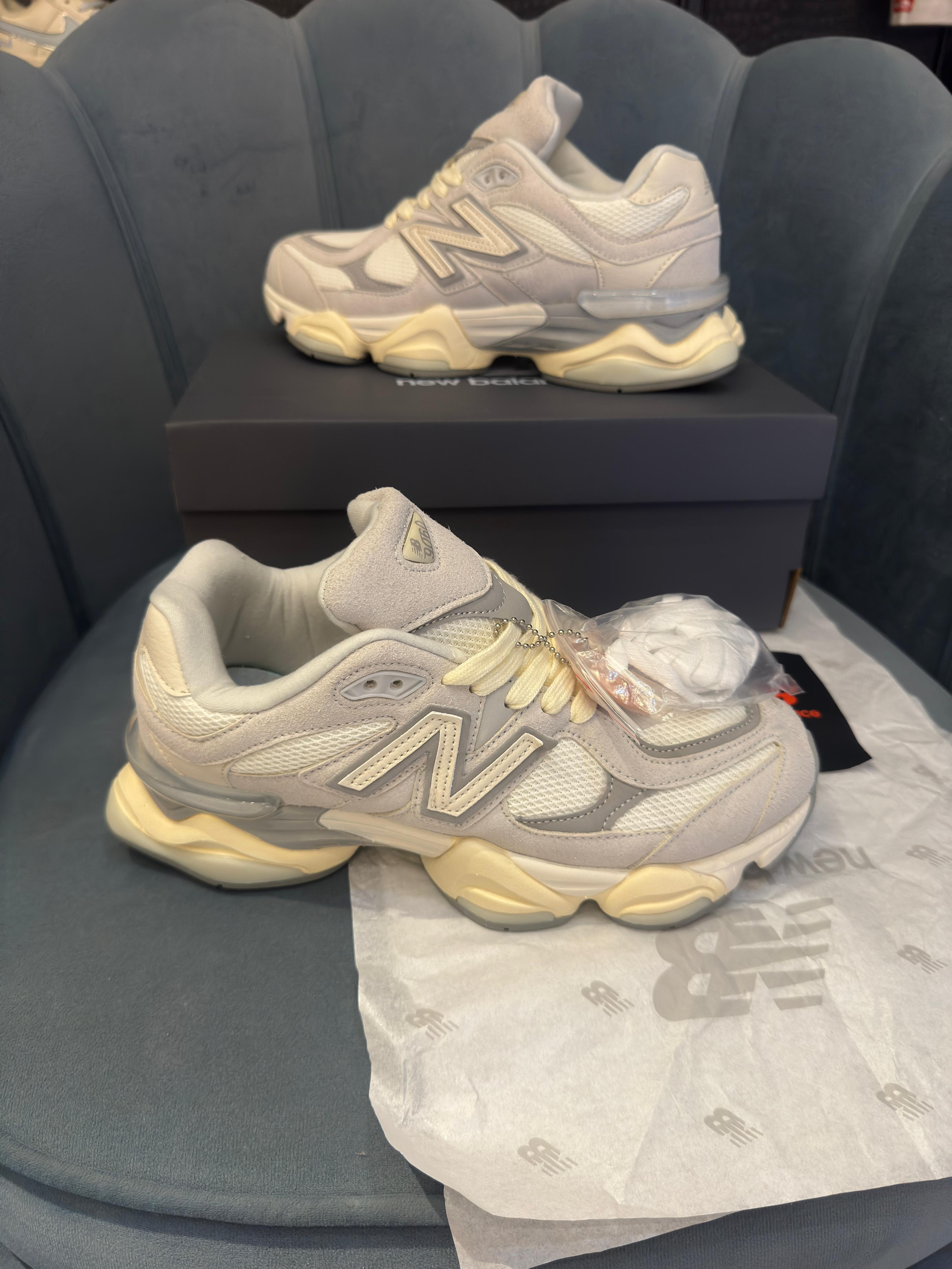 NEW BALANCE 9060 WHITE/GREY🖤
