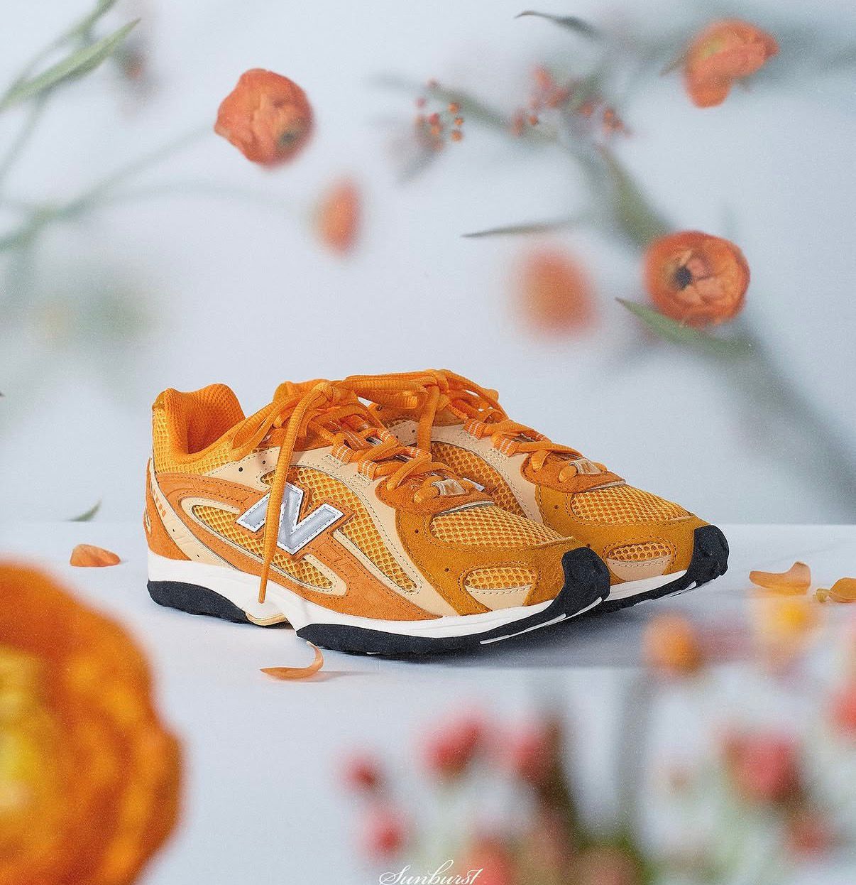 NEW BALANCE 204L COLAB KITH