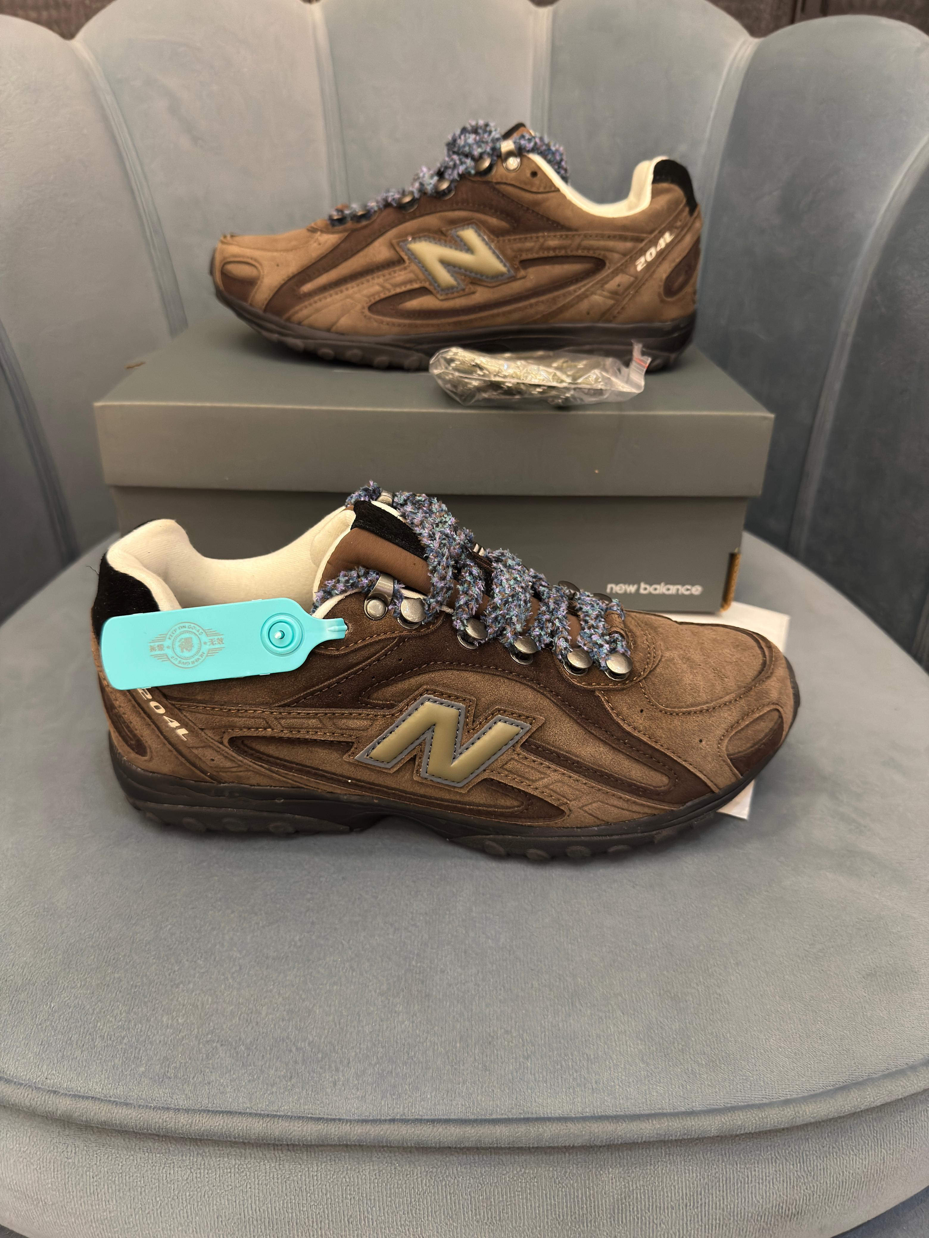 NEW BALANCE 204L BROCCOLI