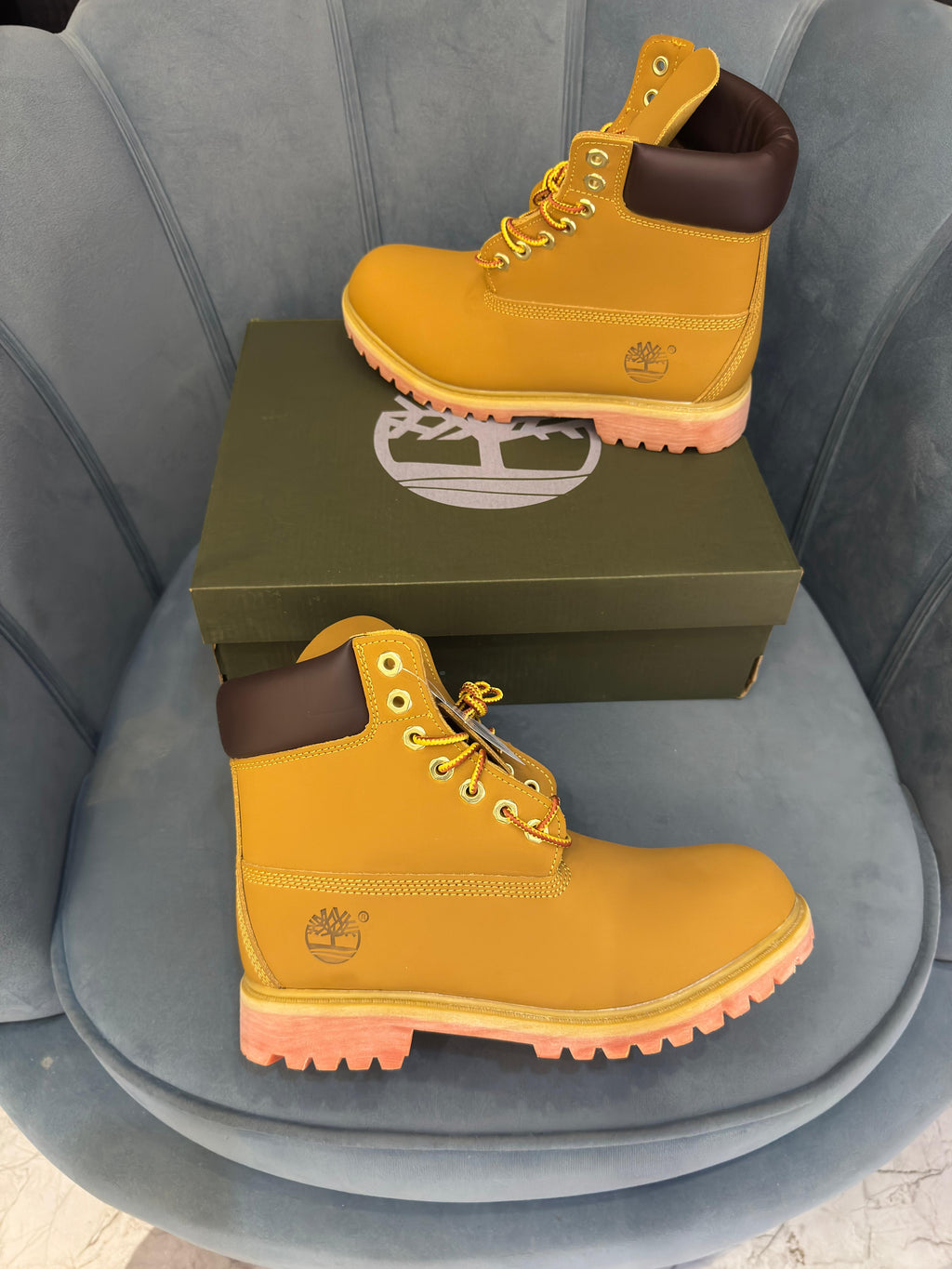TIMBERLAND BOOTS