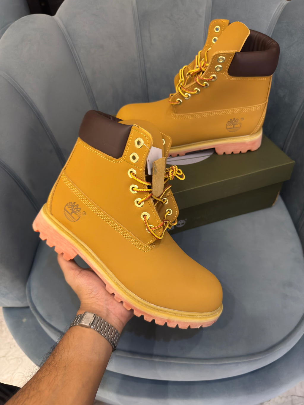 TIMBERLAND BOOTS