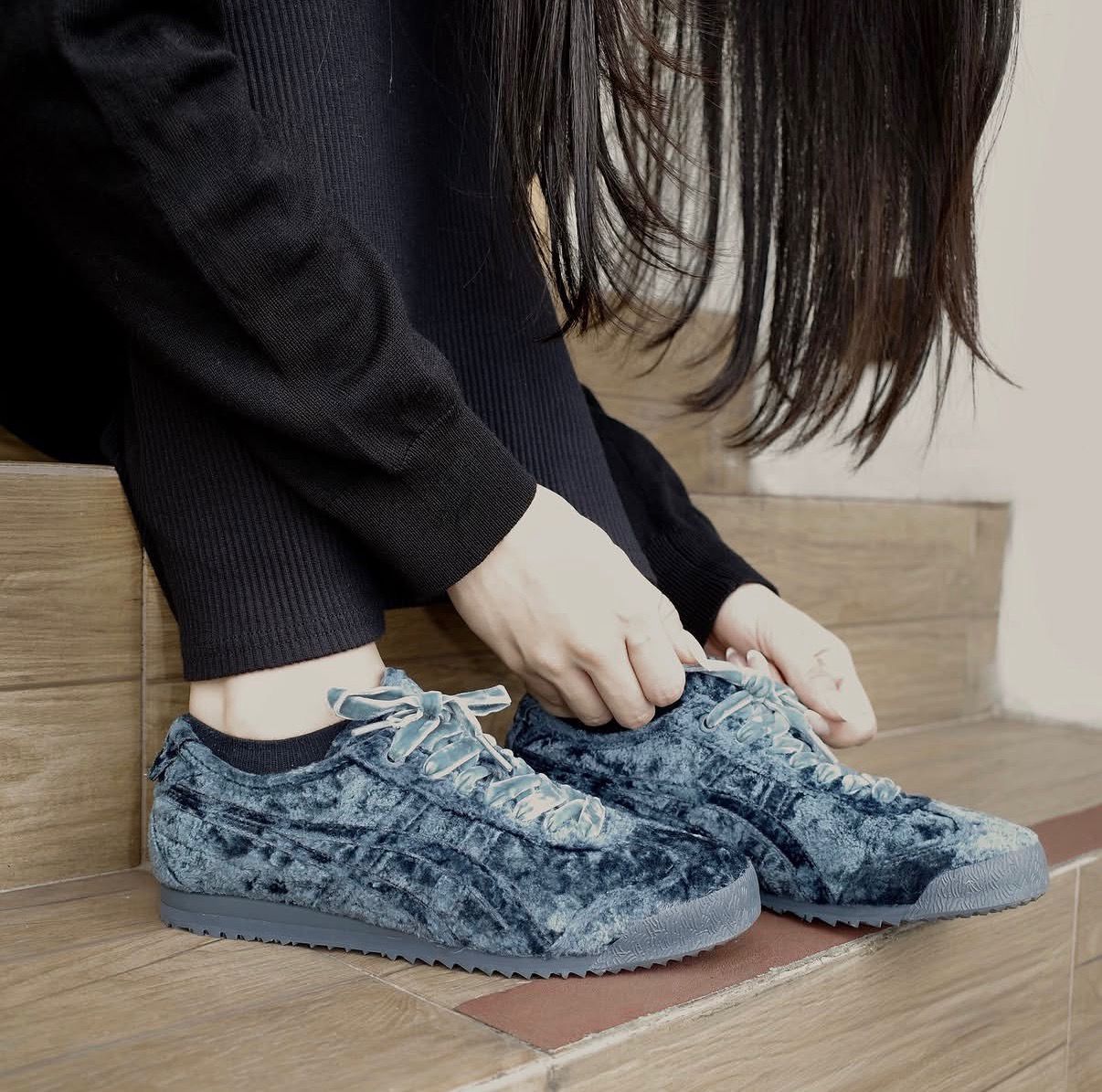 ONITSUKA TIGER MEXICO SD VELVET GREEN