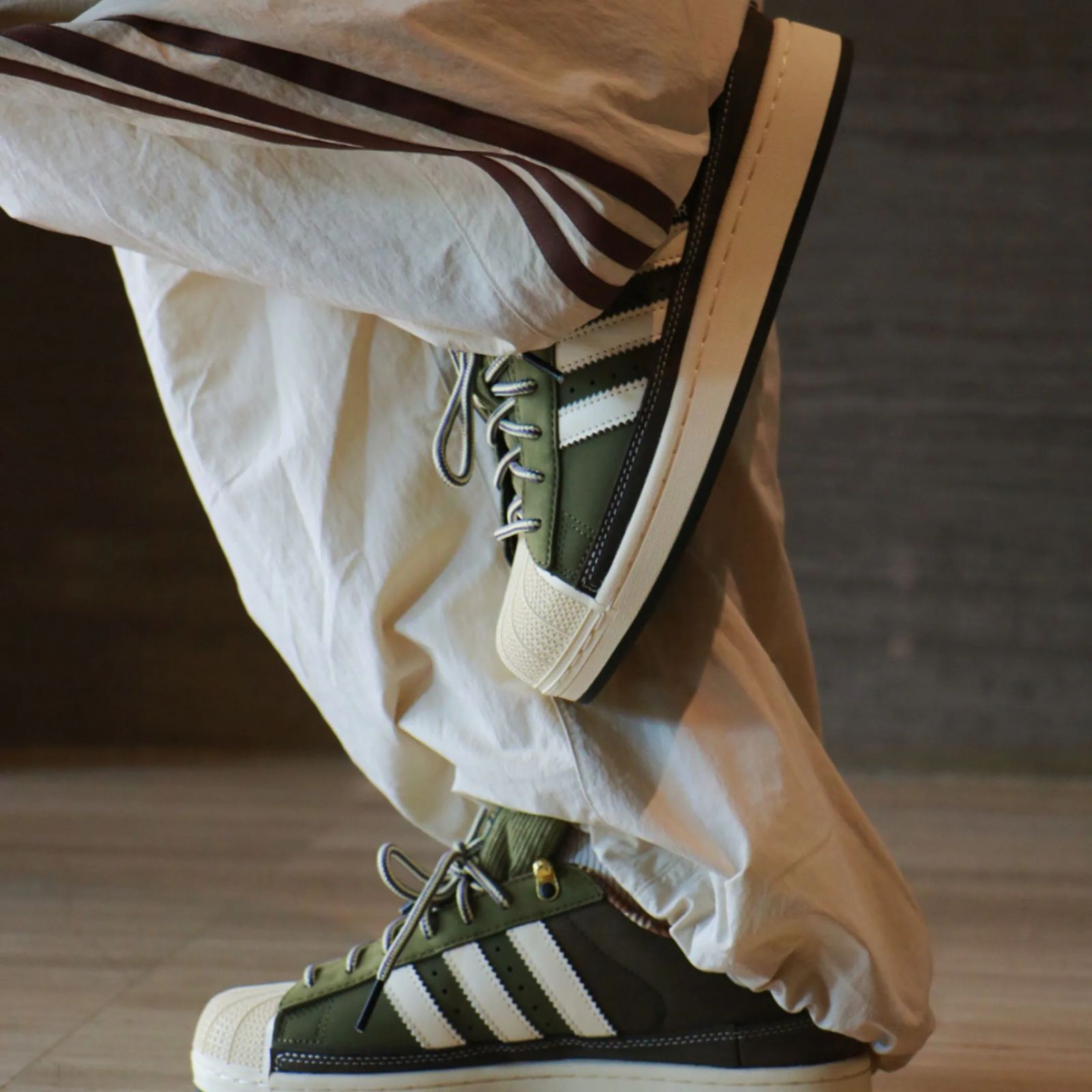 ADIDAS ORIGINALS SUPERSTAR 2ND GENERATION OLIVE GREEN WHITE SOLE
