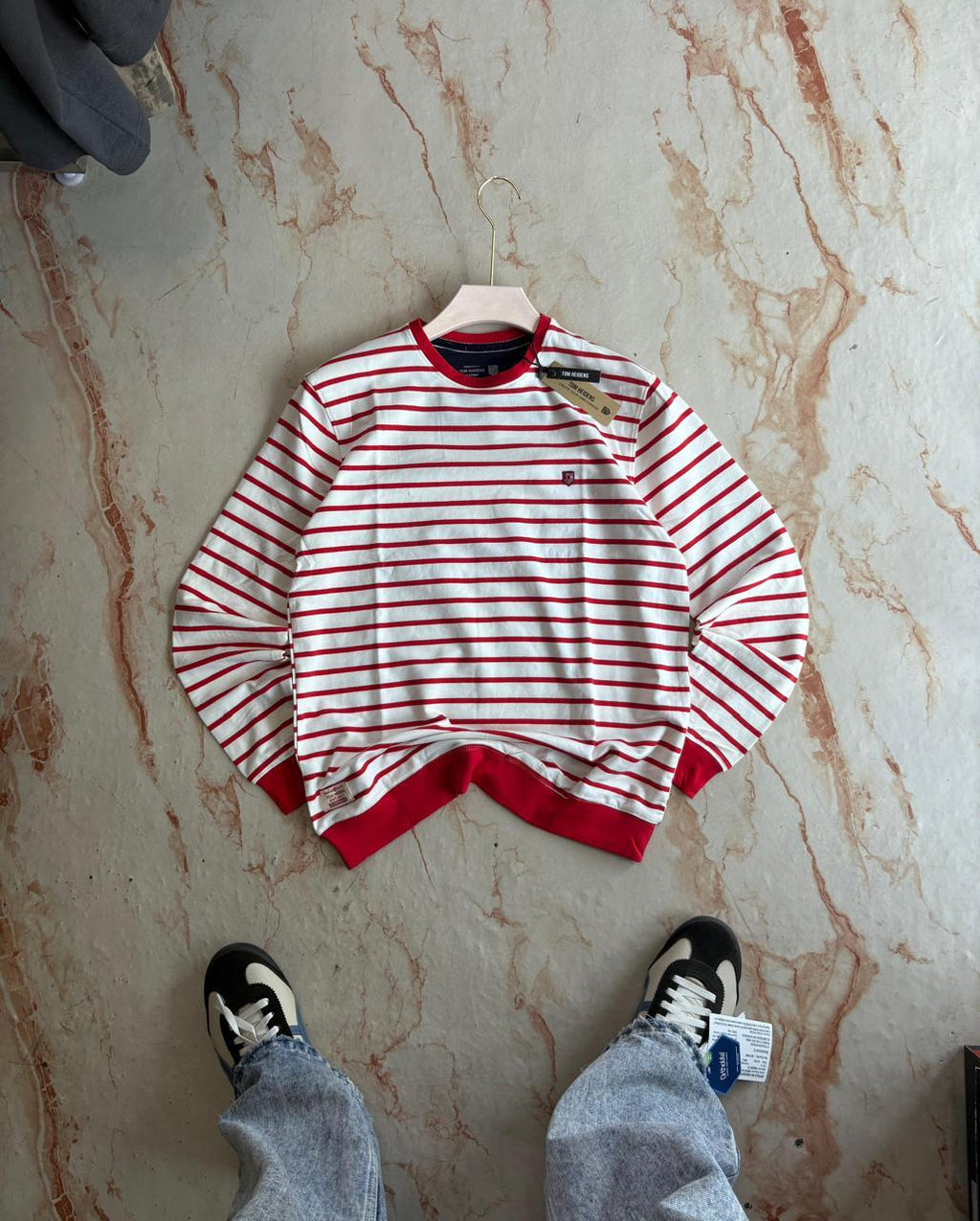 STRIP FULL SLEEVE TSHIRT